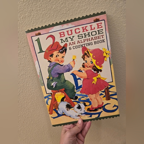 RARE 1, 2 Buckle My Shoe Alphabet & Counting Children's Book-Learning-Nursery - Picture 3 of 10
